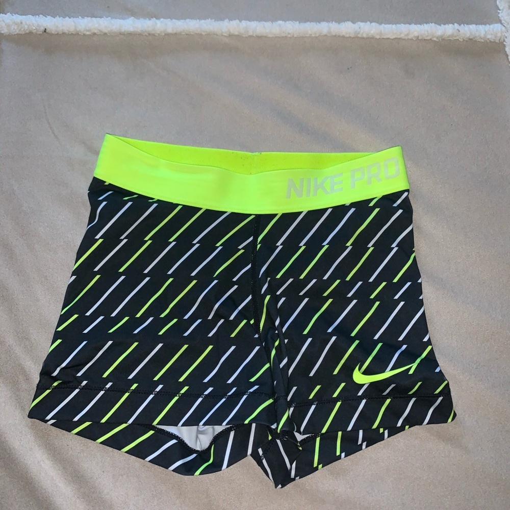 Nike Pro Neon Shorts